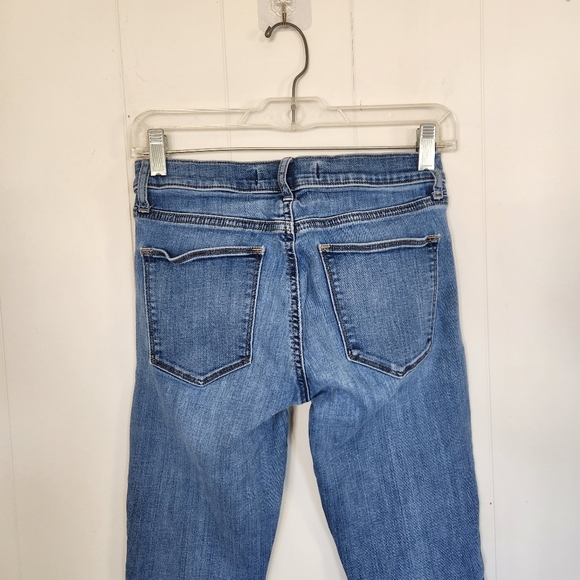 Gap True Skinny Jeans Mid Rise Classic Blue Basic Boho Neutral Size 27 short - Picture 6 of 13
